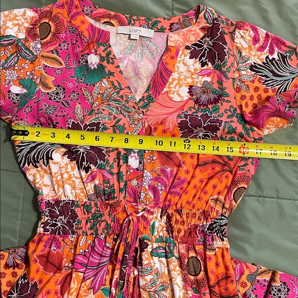 LOFT Patchwork Bloom Smocked Tie Waist Dress - Size S - Picture 14 of 15